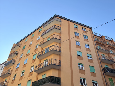 Zona giorno più due stanze in 8258