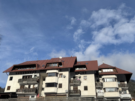 Zona giorno più due stanze in 8258