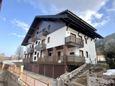 Zona giorno più una stanza in 8258